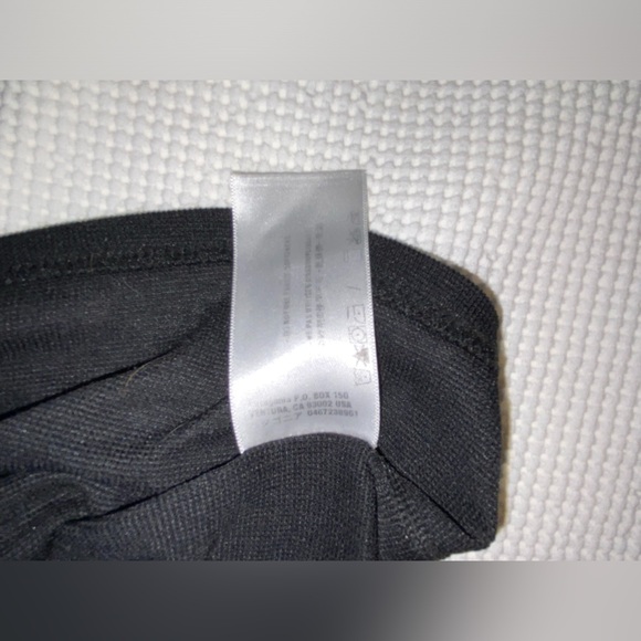 Women’s Patagonia Underwear base-layer black long sleeves V neck size medium - Picture 4 of 14